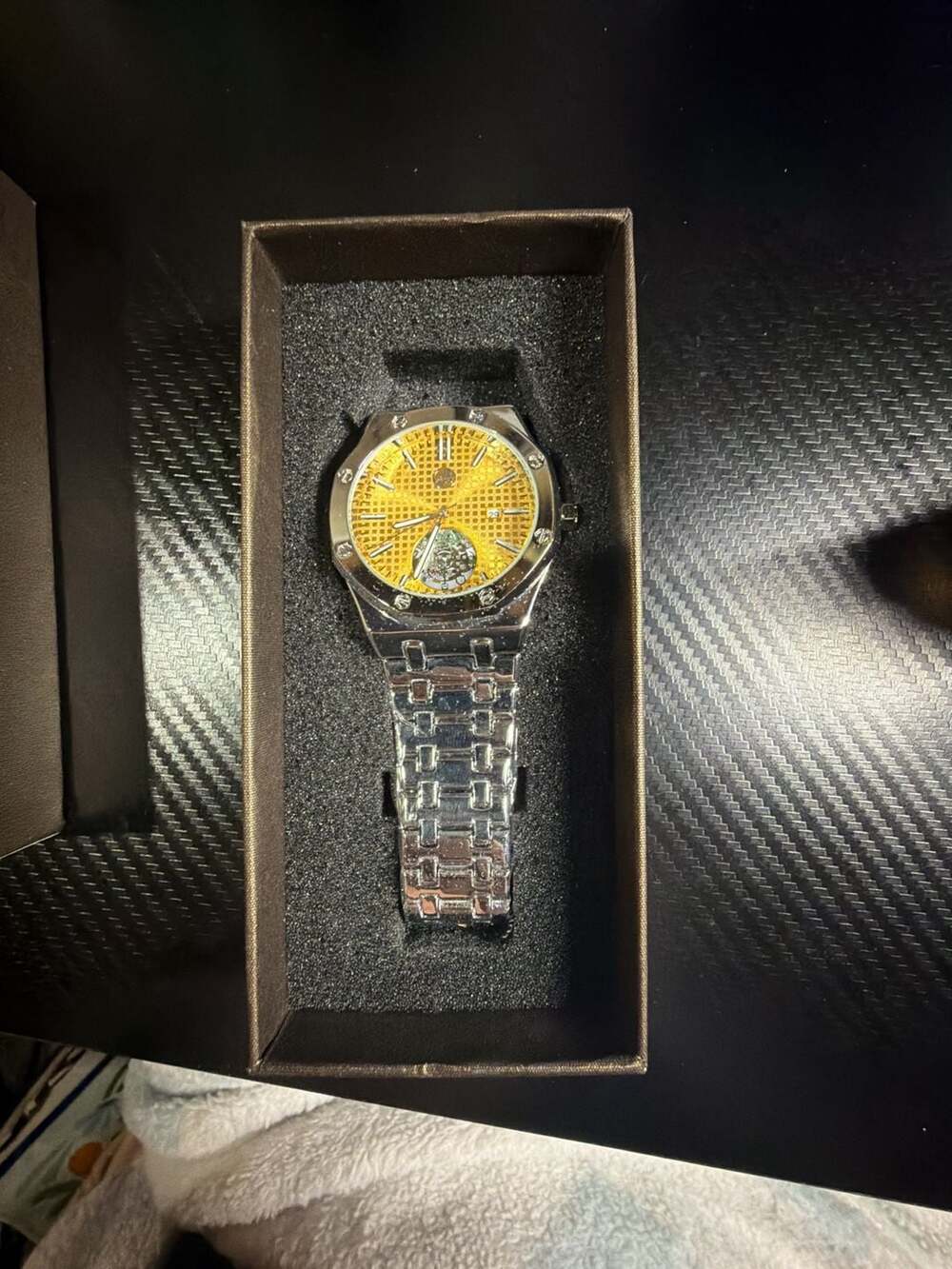 AJ High-Quality Stainless Steel Men's Analog Watch